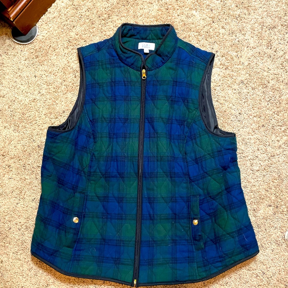 Croft & Barrow black watch plaid quilted vest XXL